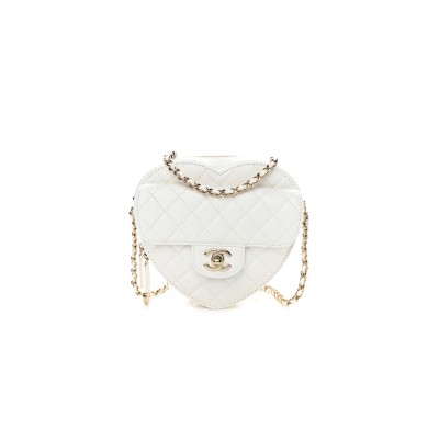 CHANEL HEART BAG LAMBSKIN IN LIGHT WHITE AS5764 (18*18*5.5cm)